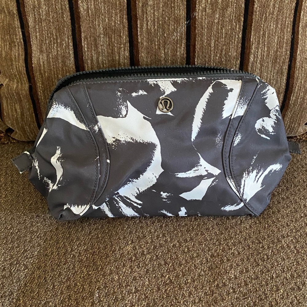 Lululemon small travel bag / makeup bag.